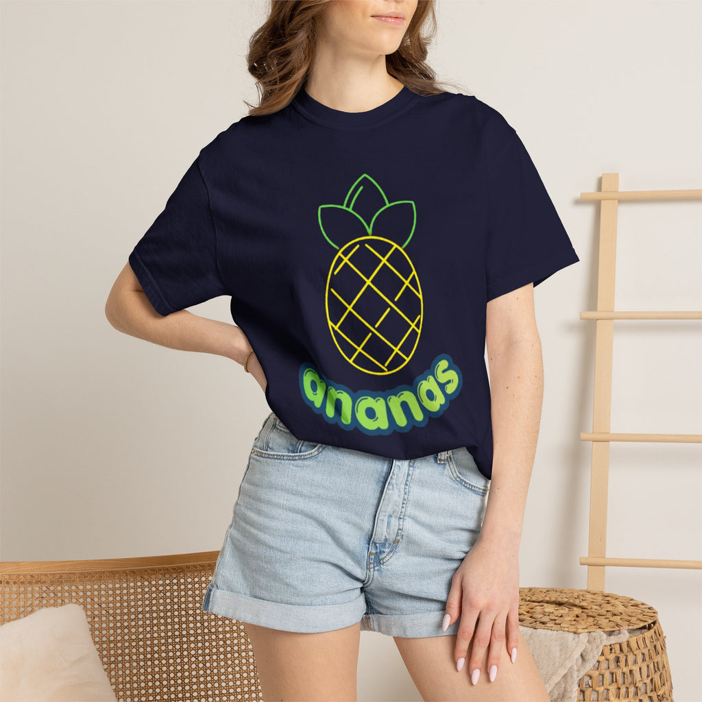 Pineapple 'ananas' Graphic T-Shirt — Tropical Retro Fruit Tee