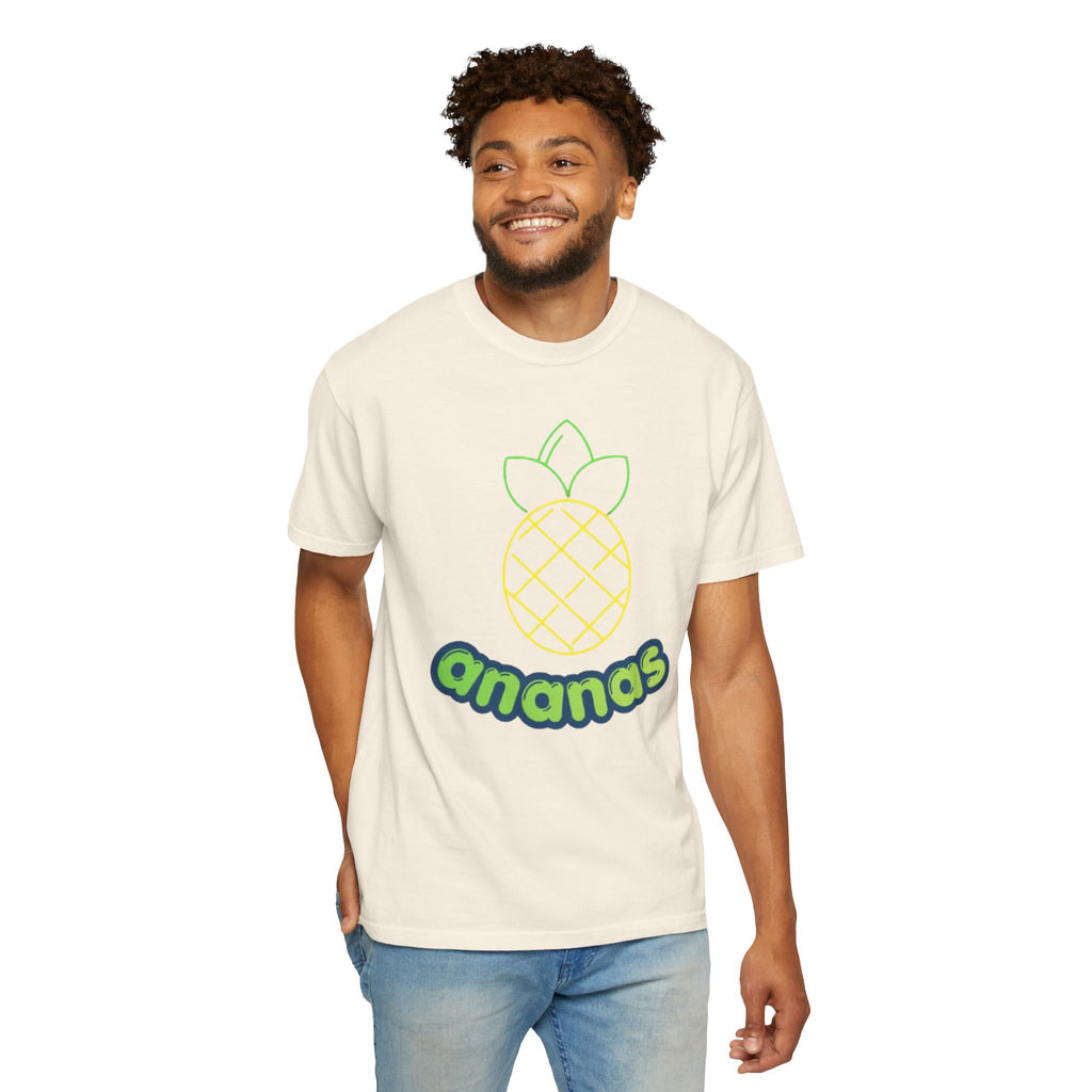 Pineapple 'ananas' Graphic T-Shirt — Tropical Retro Fruit Tee