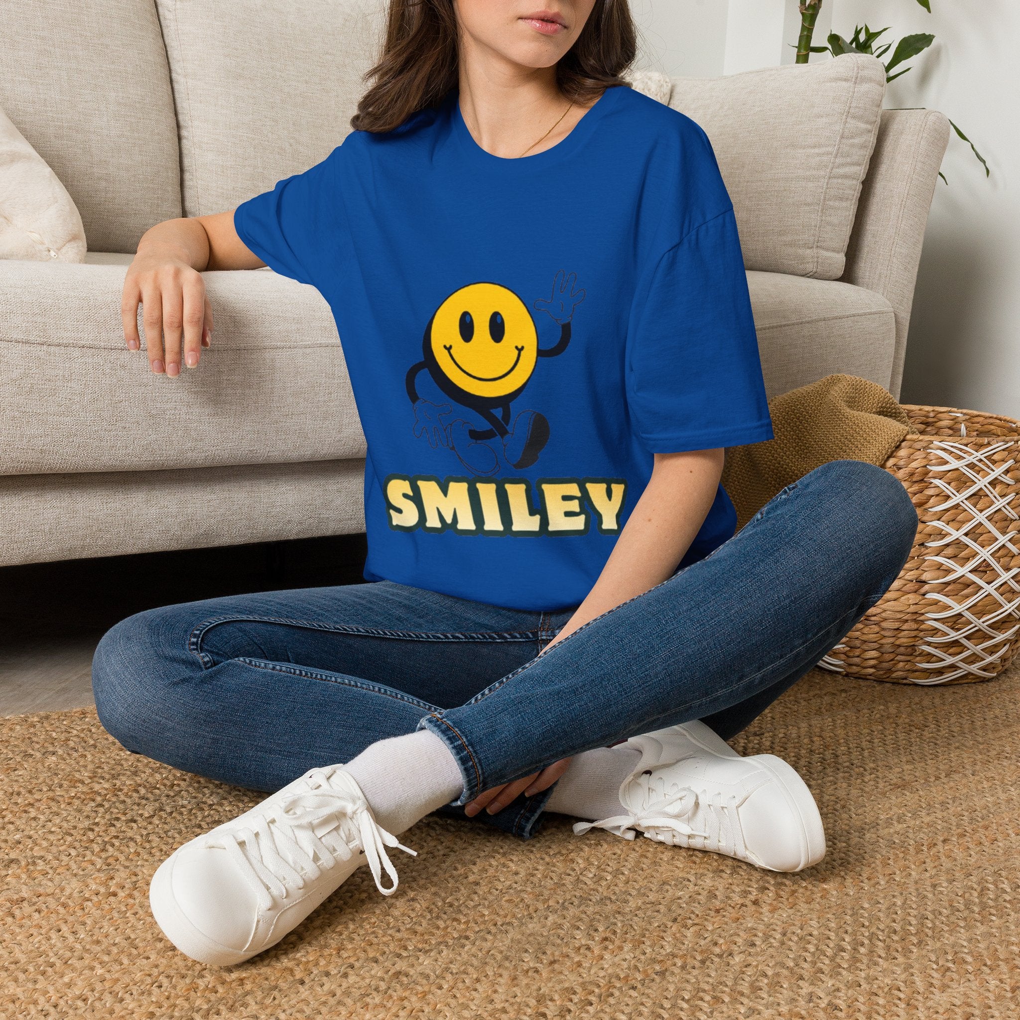 Smiley Waving T‑Shirt — Retro Happy Face Graphic Tee