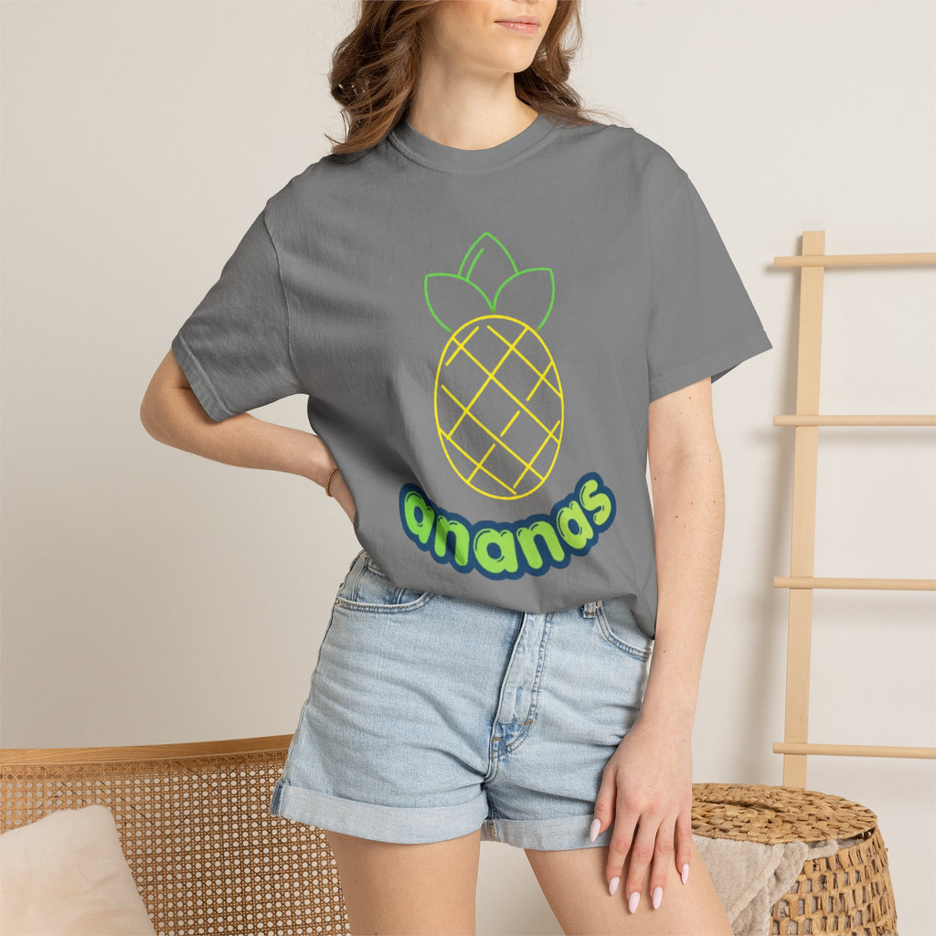 Pineapple 'ananas' Graphic T-Shirt — Tropical Retro Fruit Tee