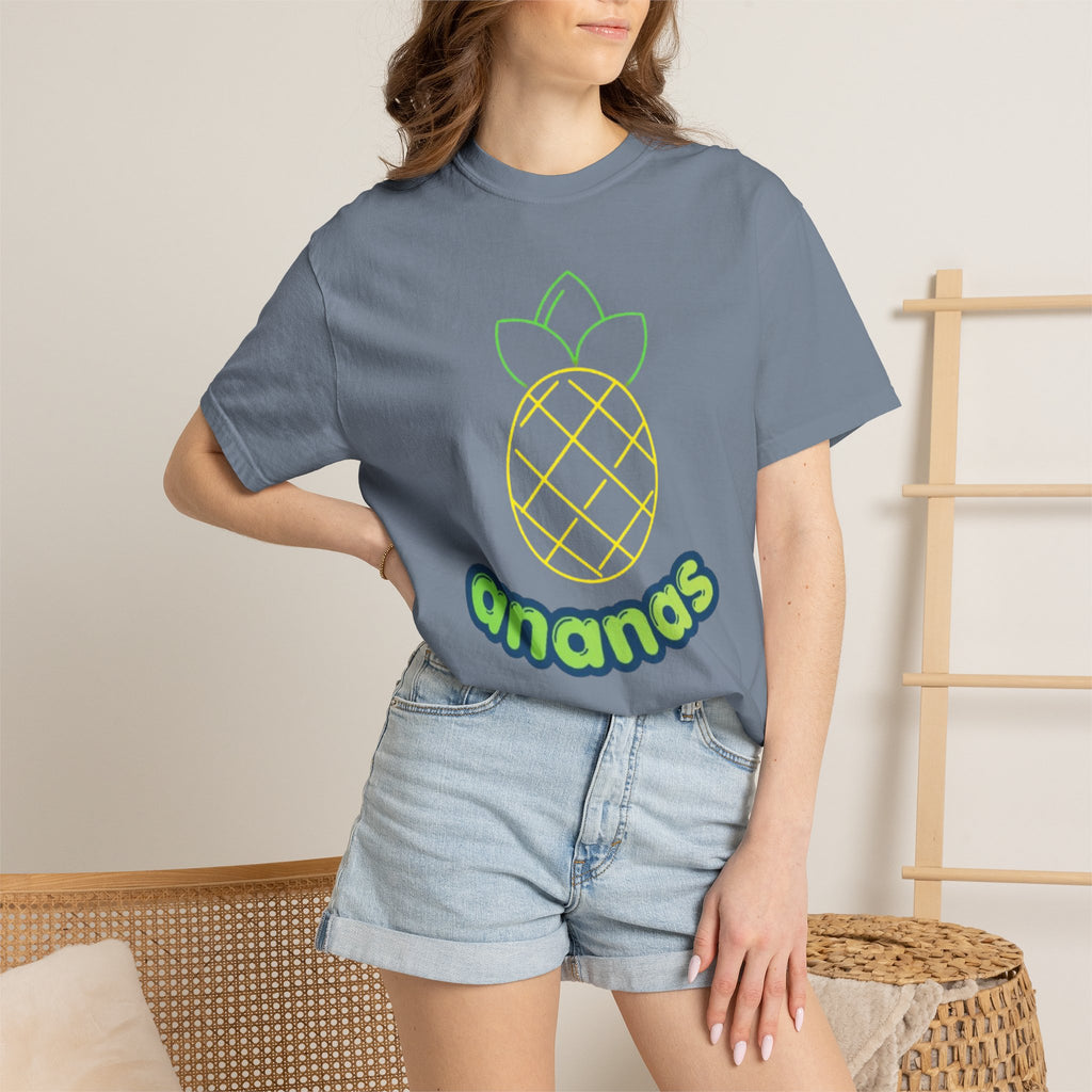 Pineapple 'ananas' Graphic T-Shirt — Tropical Retro Fruit Tee