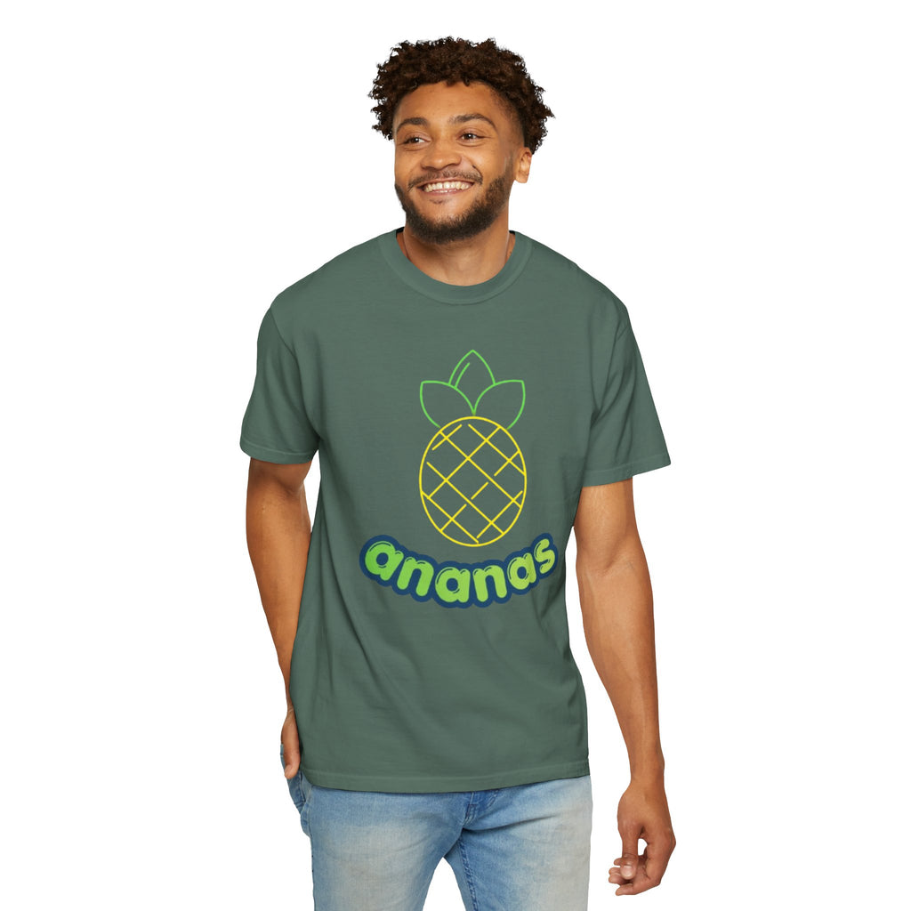 Pineapple 'ananas' Graphic T-Shirt — Tropical Retro Fruit Tee