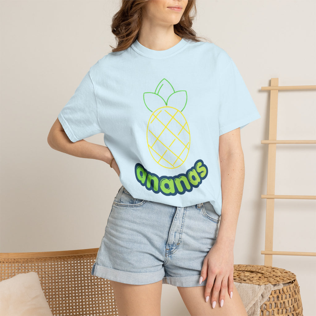 Pineapple 'ananas' Graphic T-Shirt — Tropical Retro Fruit Tee