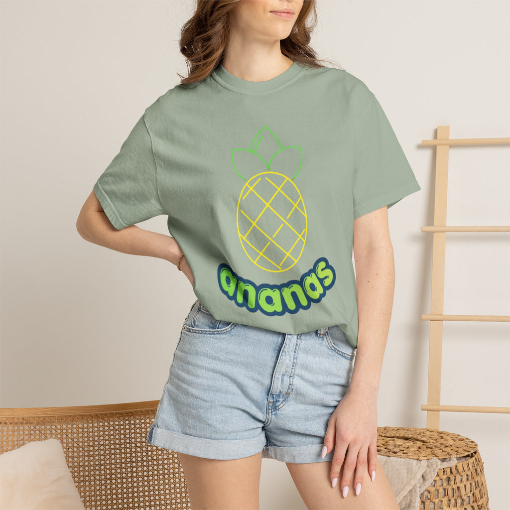 Pineapple 'ananas' Graphic T-Shirt — Tropical Retro Fruit Tee