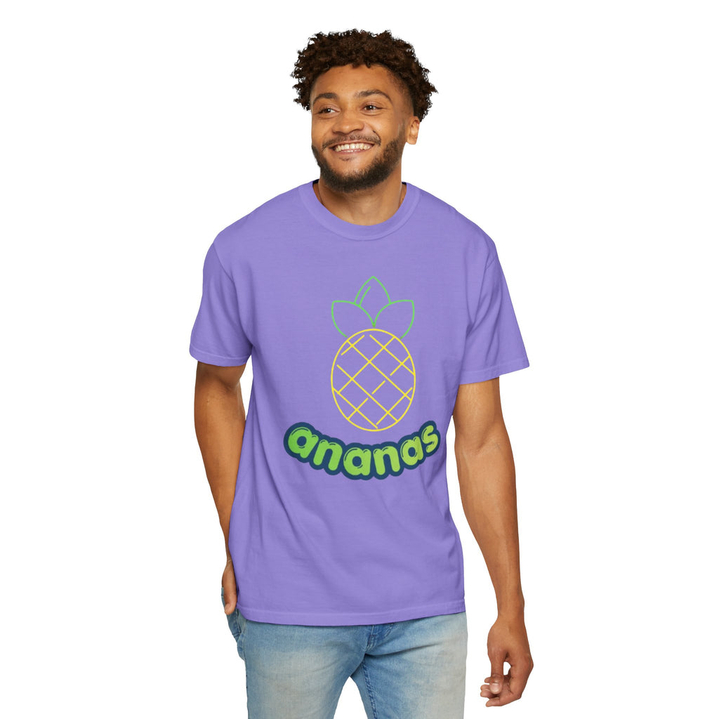 Pineapple 'ananas' Graphic T-Shirt — Tropical Retro Fruit Tee